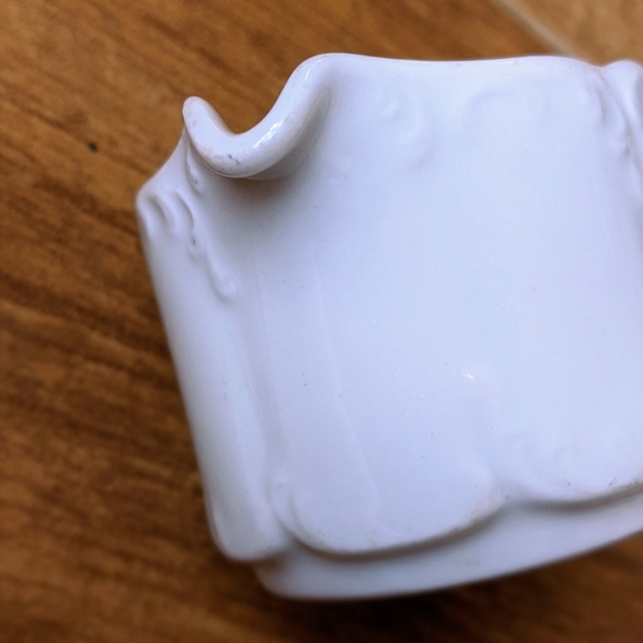 Rosenthal Classic Rose Creamer - Picture 4 of 7